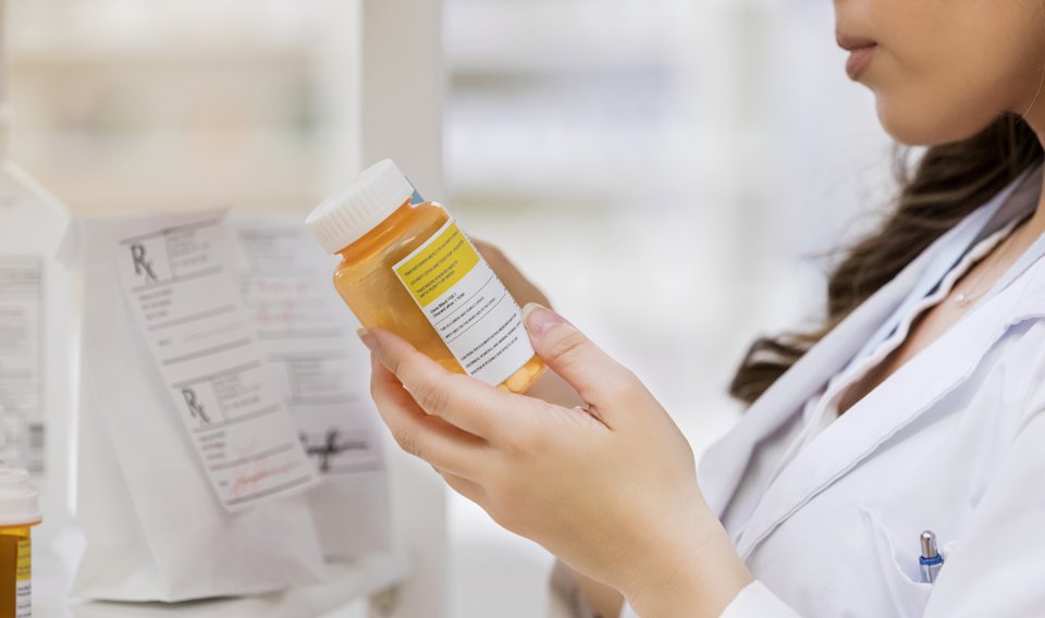 4 Ways Prescription Payment Kiosks Make Your Employees’ Lives Easier 4 Ways Prescription Payment Kiosks Make Your Employees’ Lives Easier
